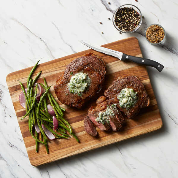 Recipe for Air Fryer Rib-Eye Steak with Gorgonzola Butter