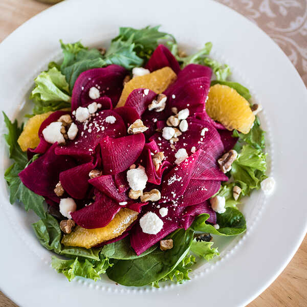 Recipe for Spiralizer Beets with Orange and Goat Cheese Salad