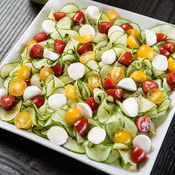 Recipe for Spiralizer Cucumber Caprese Salad
