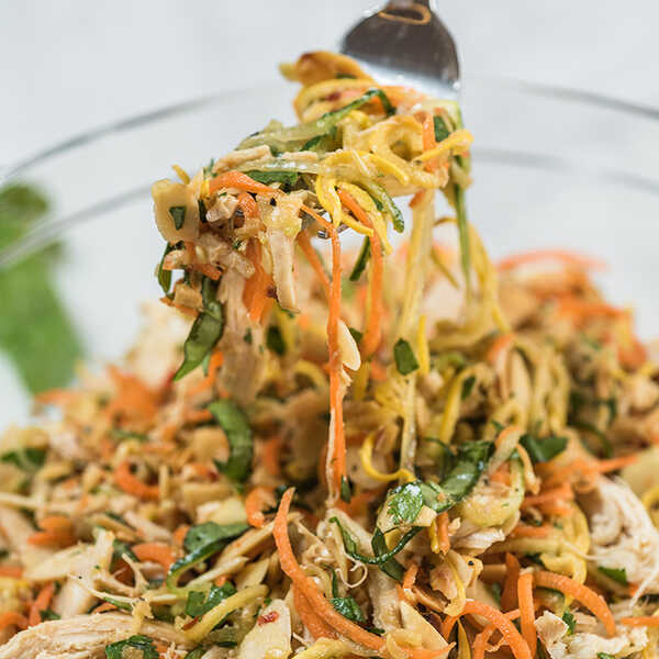 Recipe for Spiralizer Thai Vegetable and Chicken Salad