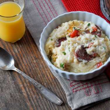 Recipe for Cajun Sausage and Grits Casserole