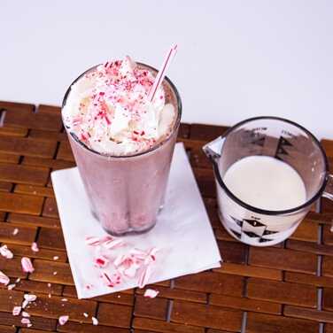 Recipe for Chocolate Mint Mallow Shake