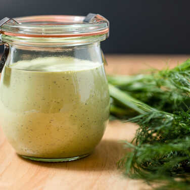 Recipe for Creamy Herb Sauce