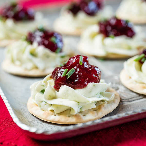 Recipe for Jalapeno Cream Cheese and Cranberry Appetizers