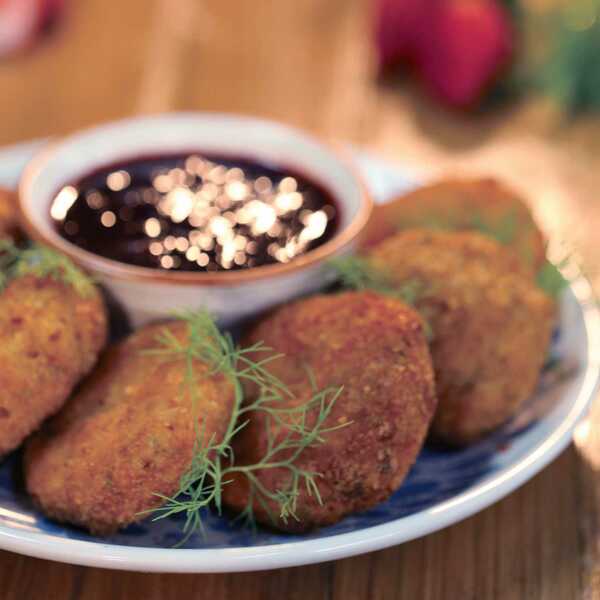 Recipe for Prawn Cutlets, Strawberry Chutney