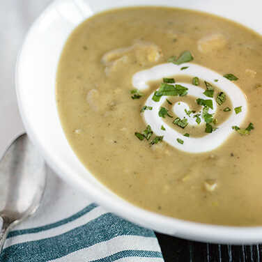 Recipe for Roasted Cauliflower with Curry Soup