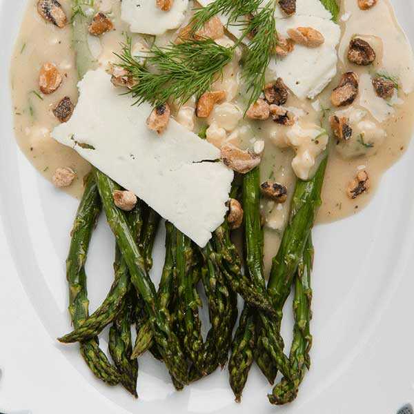 Recipe for Roasted Asparagus Salad with Blue Cheese Vinaigrette
