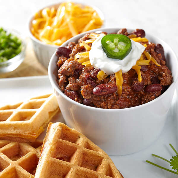 Recipe for Savory Cornbread Waffle with Chili