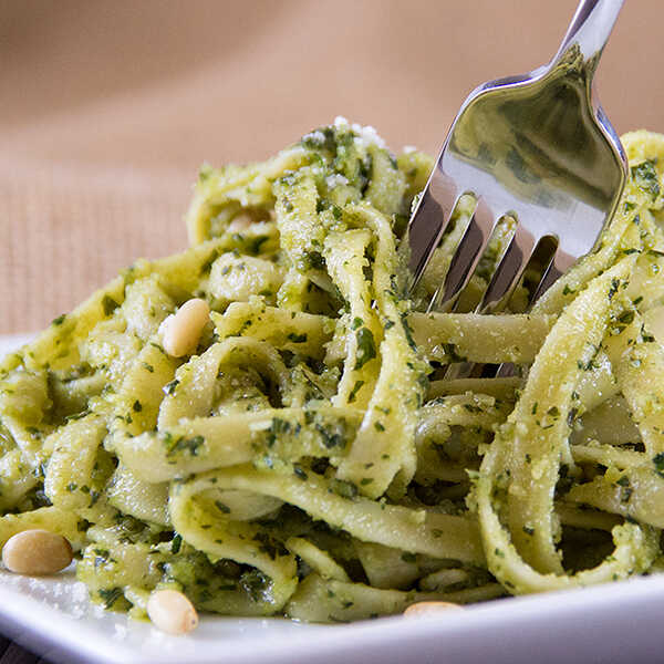 Recipe for Pasta with Pesto Sauce