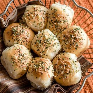 Related recipe - Garlic Parmesan Dinner Rolls